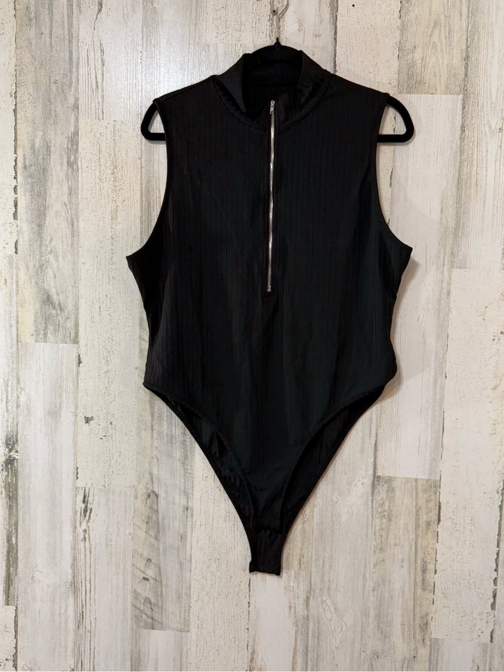 SHEIN Black Sleeveless Ribbed Zip-Front Bodysuit